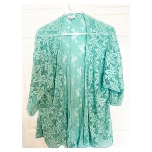 Short sleeve green kimono- Medium